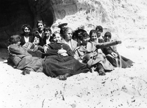 Group of women at Battle Creek